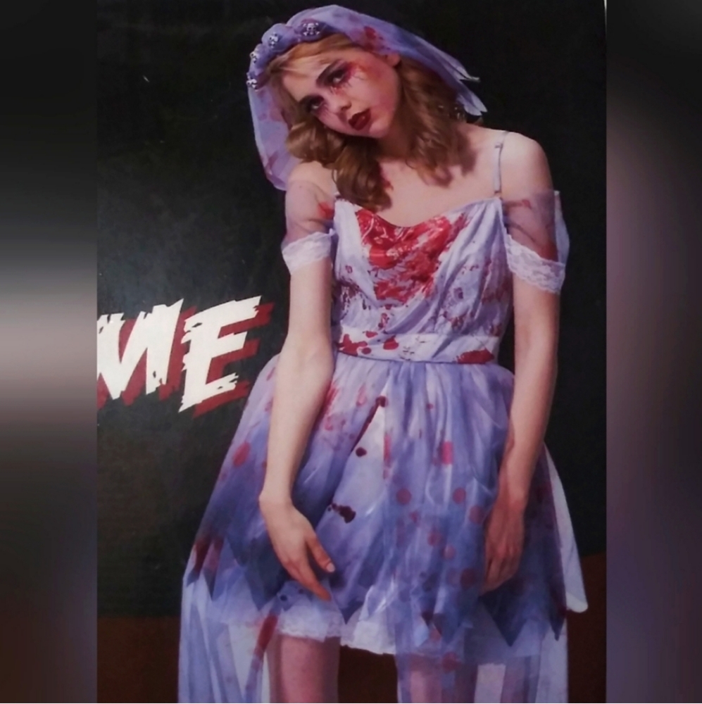 Ikali Zombie Bride Halloween Costume - Picture 2 of 9